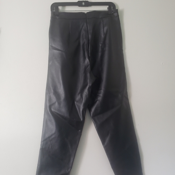 Minkpink Audrey Pleated Pants - Picture 3 of 12